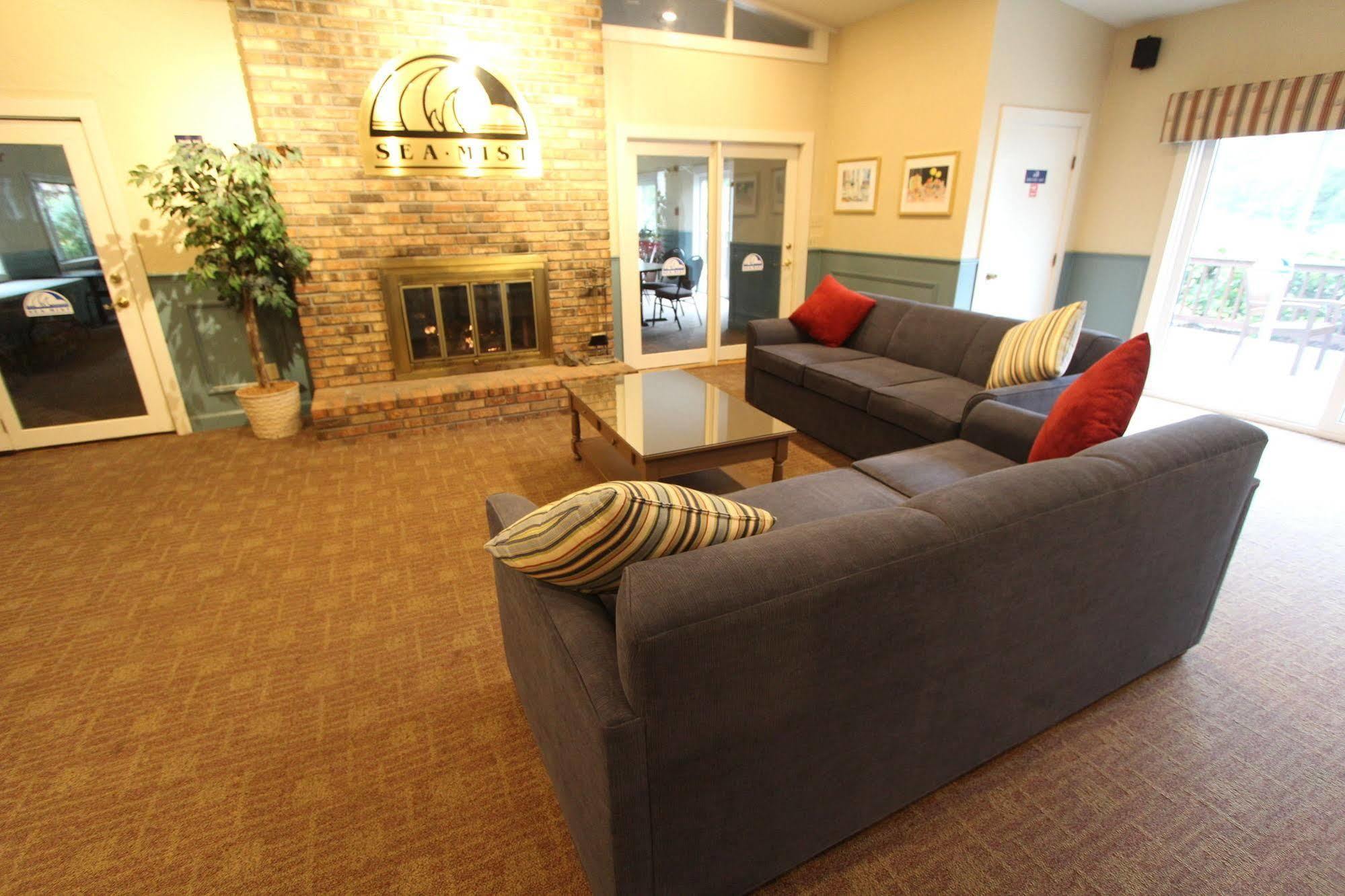 Sea Mist Resort Mashpee Exterior photo