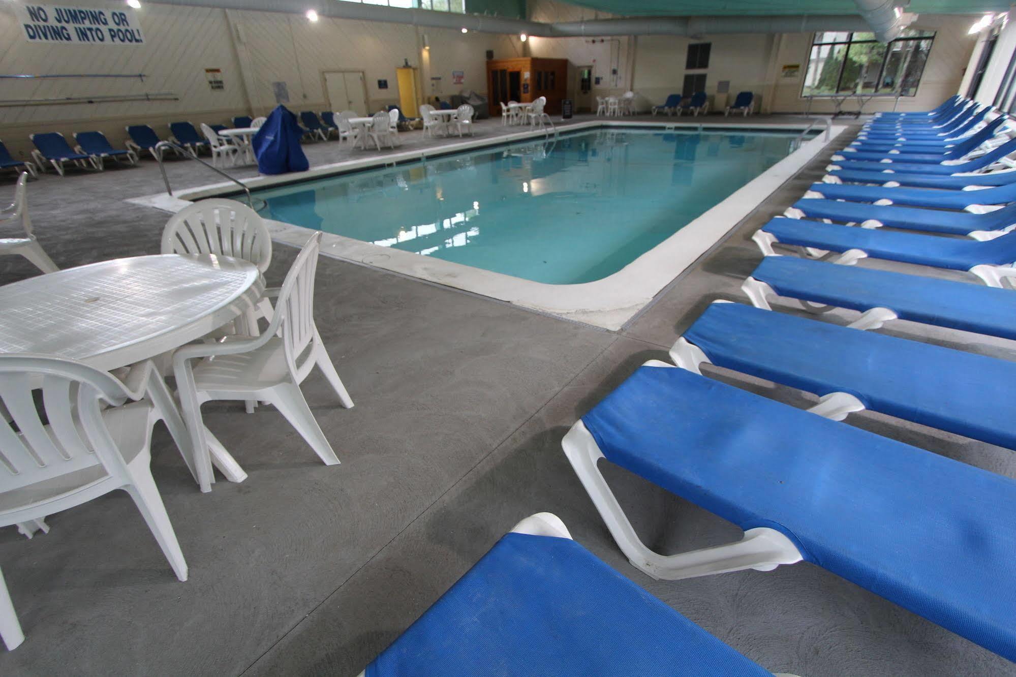 Sea Mist Resort Mashpee Exterior photo